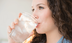 What-Happens-To-Your-Teeth-When-You-Drink-Cold-Water.png