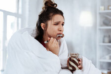 emotional-eating-1024x683.jpg